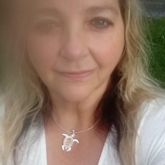 Meet your Posher, Wanda - Picture 1 of 1